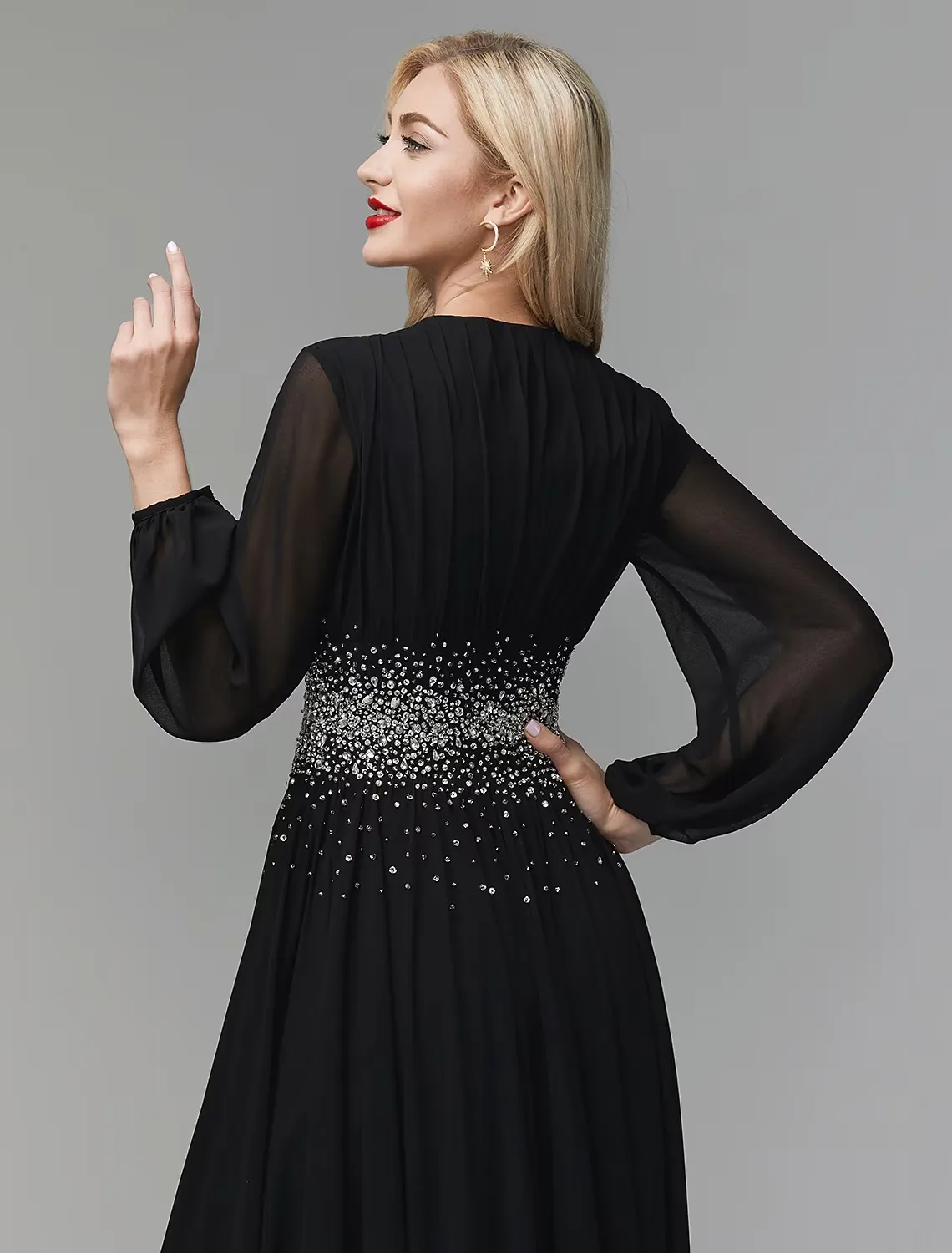 A-Line Evening Dress Celebrity Red Carpet Formal Gown Black Tie Wedding Guest Floor Length Long Sleeve V Neck Chiffon with Sequin