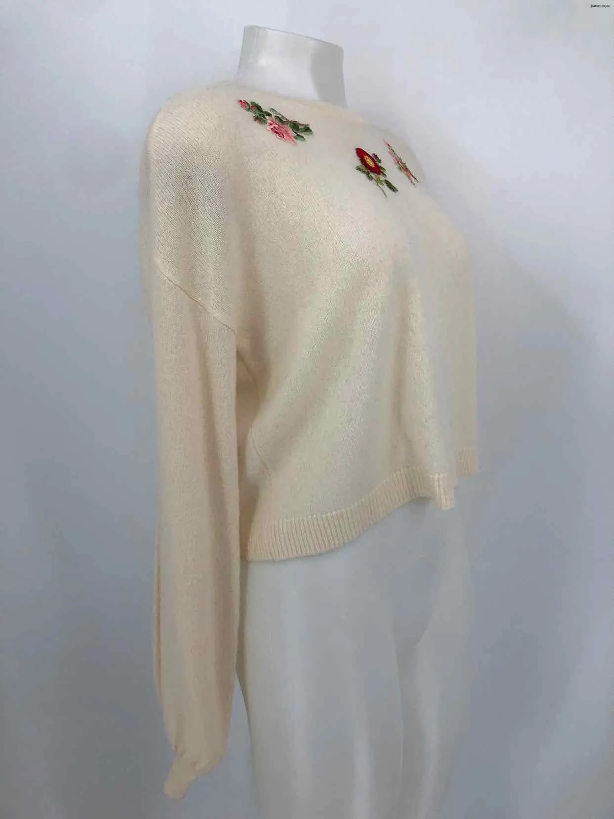 ALICE & OLIVIA Cream Pink Multi Cashmere Embroidered Pullover Sweater