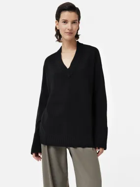 Cloud Cashmere V Neck Jumper | Black