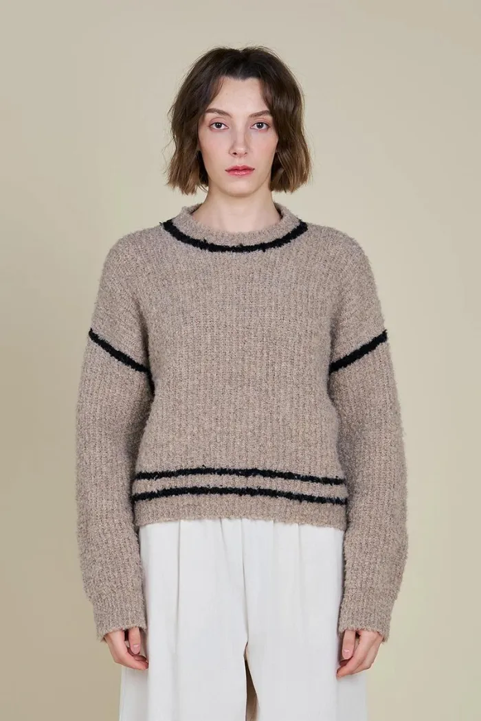 Contrast Outline Sweater