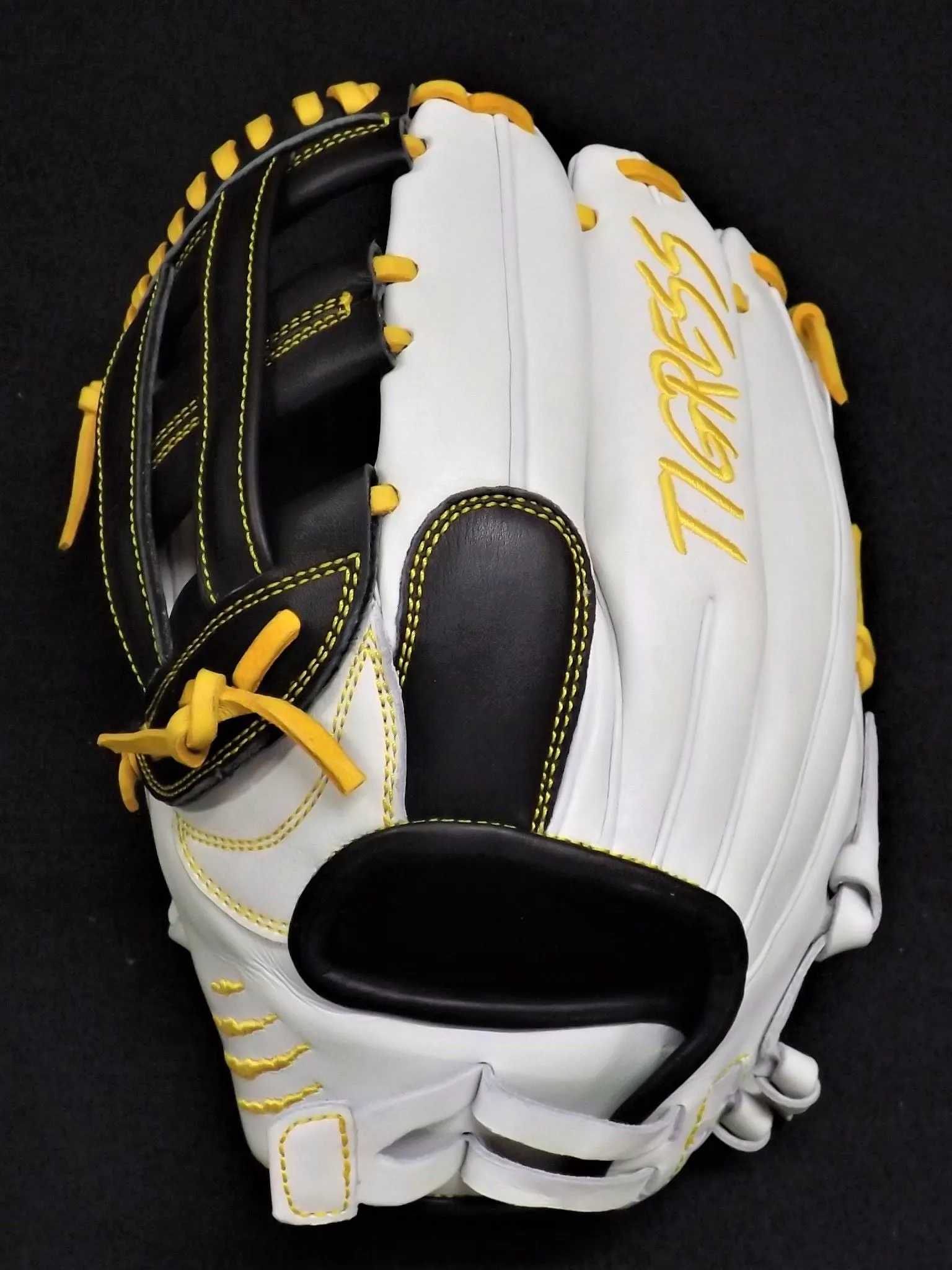 CUB SERIES H-WEB BLACK, WHITE AND YELLOW