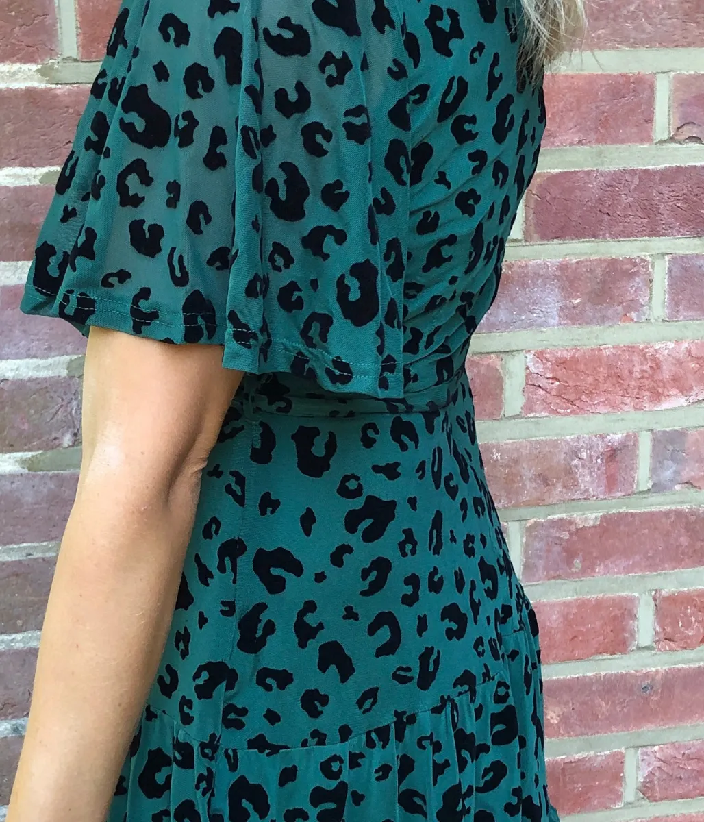 Green Angel Sleeve Velvet Print Dress