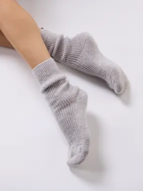 The Ribbed Cashmere Socks